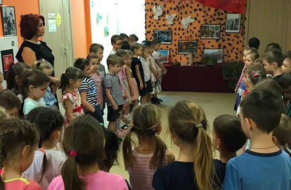Воспитанников детского сада «Семицветик» познакомили с произведениями о блокаде Ленинграда